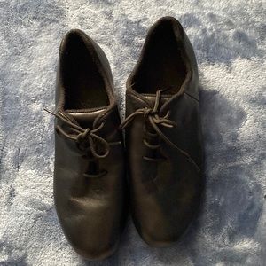 Size 9 Tap Dancing Shoes